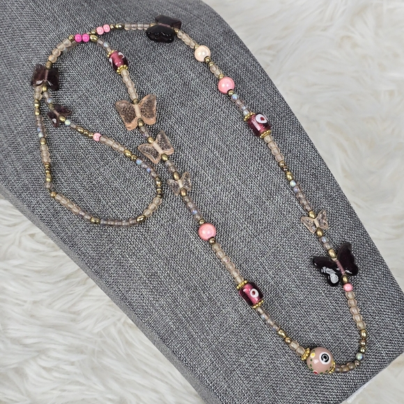 Jewelry - Vintage Pullover Butterfly Bead Necklace